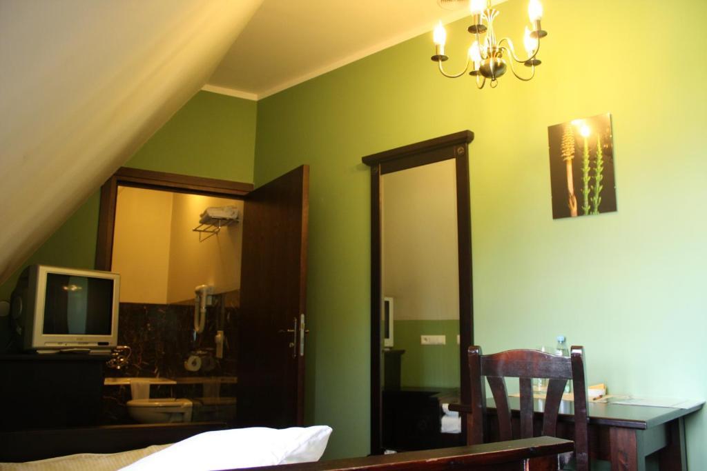 Klasztor Cedynia Hotel Δωμάτιο φωτογραφία